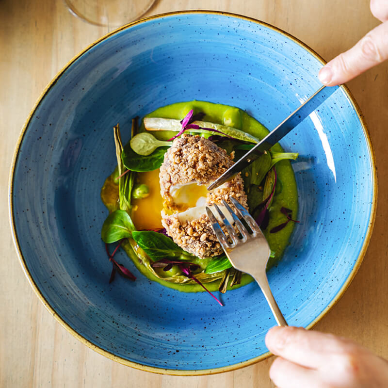overhead-scotch-egg-closer-sq