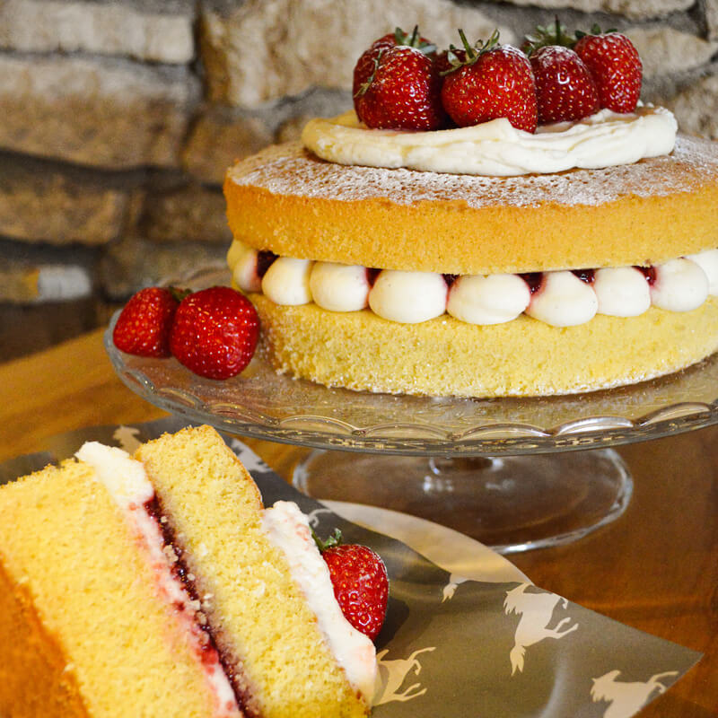 victoria-sponge-sq